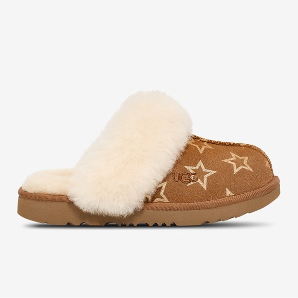 UGG Cozy II Iridescent Stars Slippers
Girls' Preschool/Shoes/Slippers - Picture 3 of 6